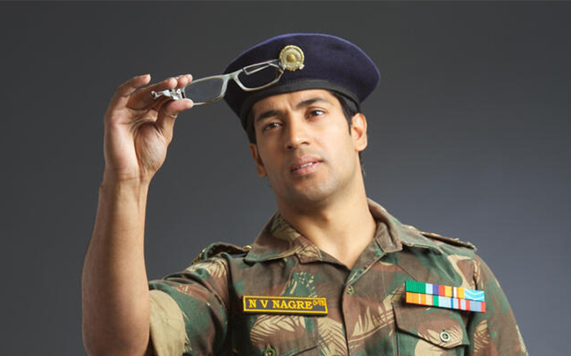 Can You Wear Glasses in the Military?